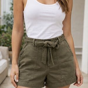 Banana Republic green Khaki Shorts